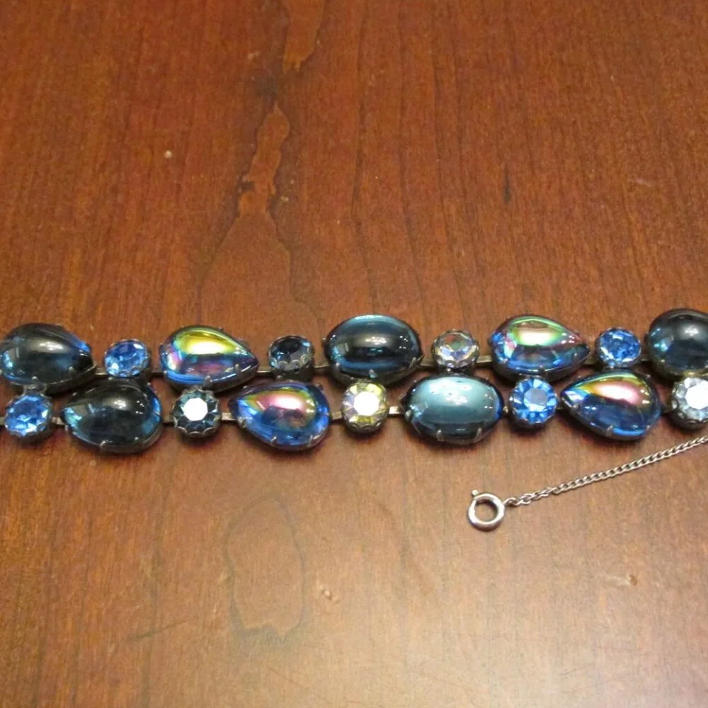 Vintage Signed REGENCY Blue JEWELS Bracelet - Picture 4 of 6